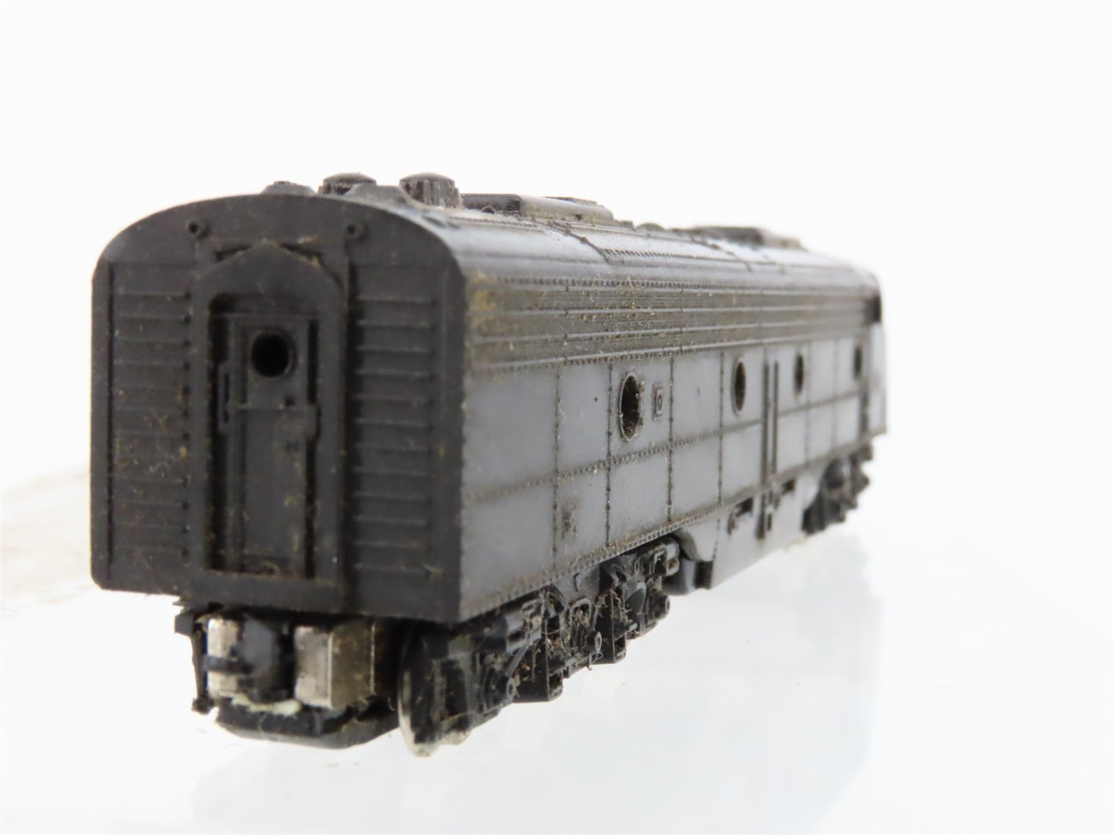 N Scale Con-Cor Undecorated E8/9A Diesel Locomotive