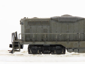 N Scale Kato Undecorated GP7 Diesel Locomotive