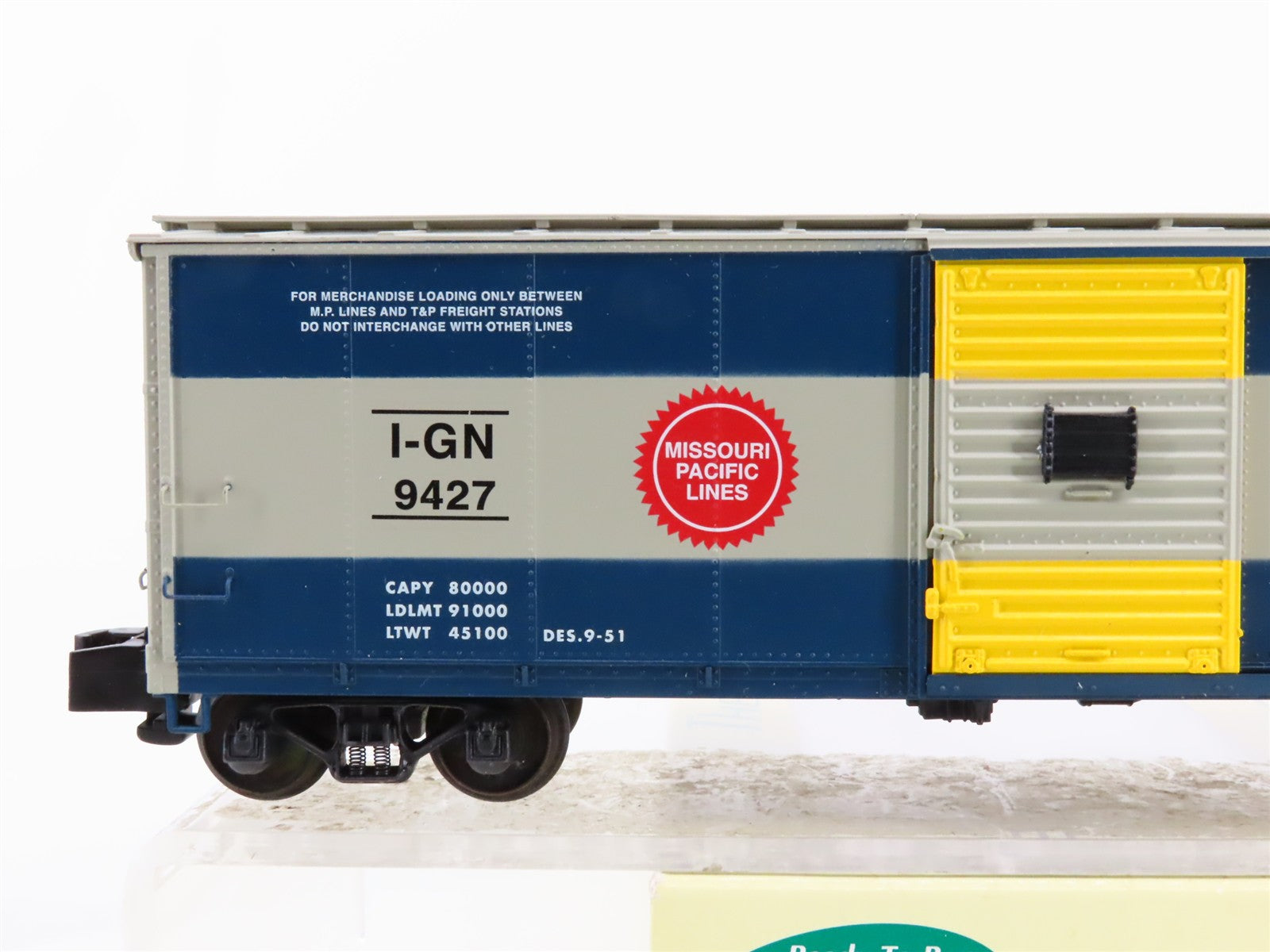 S Scale S-Helper Service 00349 I-GN Missouri Pacific 40' Box Car 9427 RTR