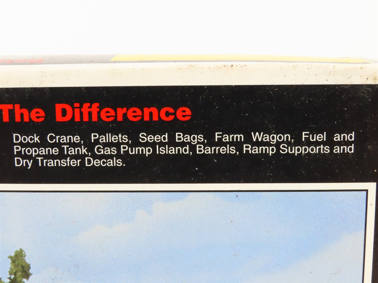 N Scale Design Preservation 661 Olsen Feeds & Larsen's Implement Building Kit