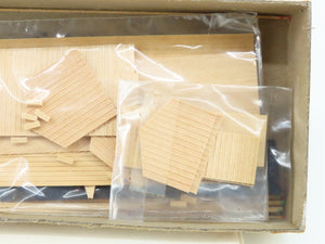 N Scale Quality Craft 211 Freight House & Yardmaster Office Building Kit