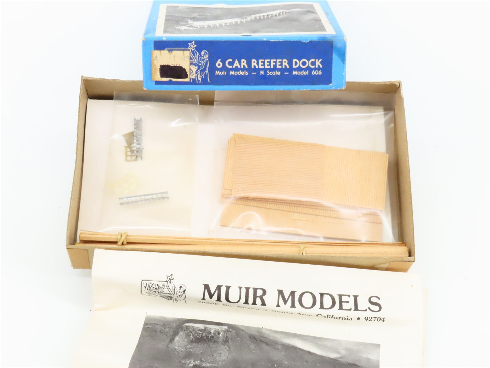 N Scale Muir Models 606 6 Car Reefer Dock Building Kit