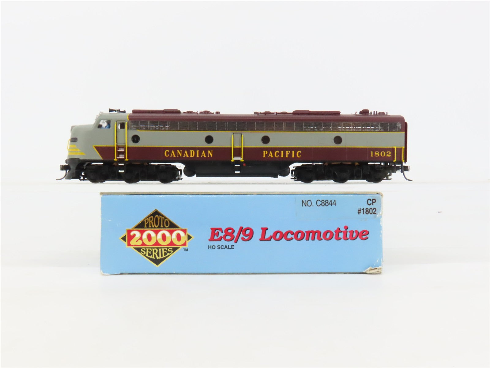 HO Scale Proto 2000 C8844 CP Canadian Pacific E8/9A Diesel Locomotive #1802