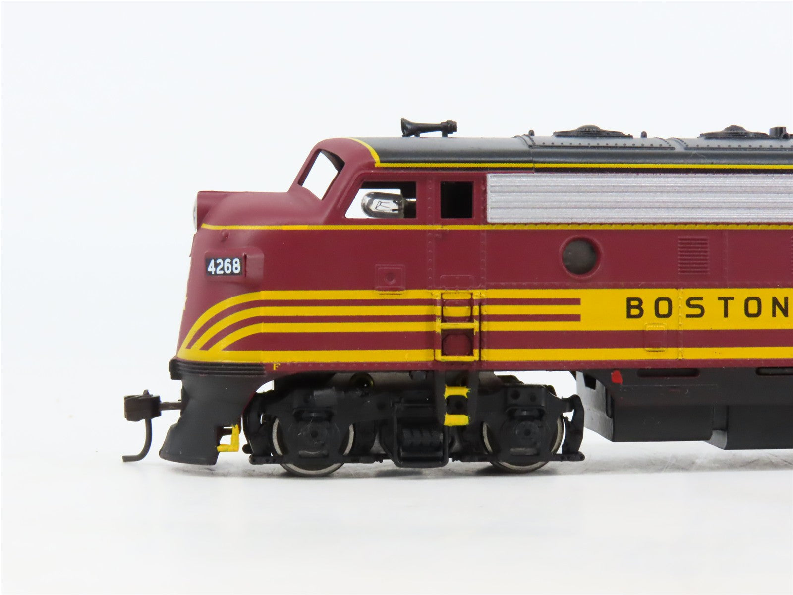 HO Scale Athearn 2209 B&M Boston & Maine F7 A/A Diesel Locomotive Set