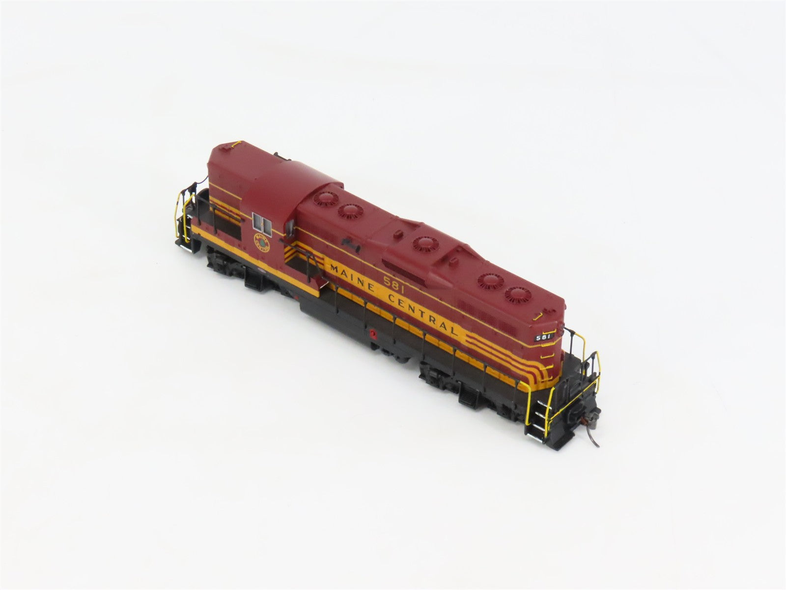 HO Scale Atlas Classic 8413 MEC Maine Central GP7 Diesel Locomotive #581 Custom