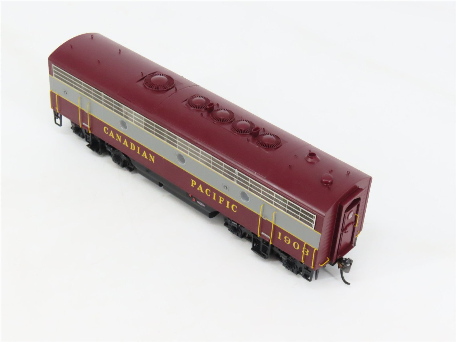 HO Intermountain 49590S-01 CP Canadian Pacific F9B Diesel #1903 wDCC & Sound