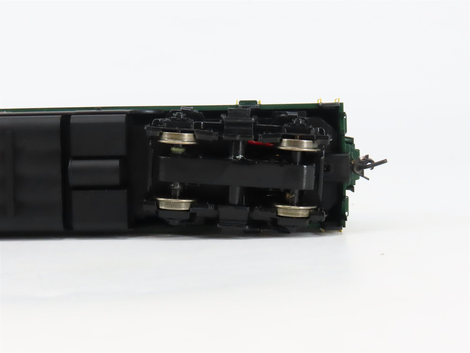 HO Scale Intermountain 49619-01 MEC Maine Central F3B Diesel Locomotive #671
