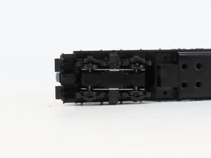HO Scale Athearn 3061 CN Canadian National GP9 Diesel Locomotive #4563 UNPOWERED