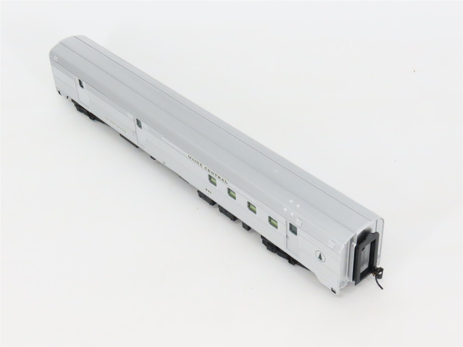 HO Walthers 910-30300 MEC Maine Central Baggage-RPO Passenger Car #341 CUSTOM