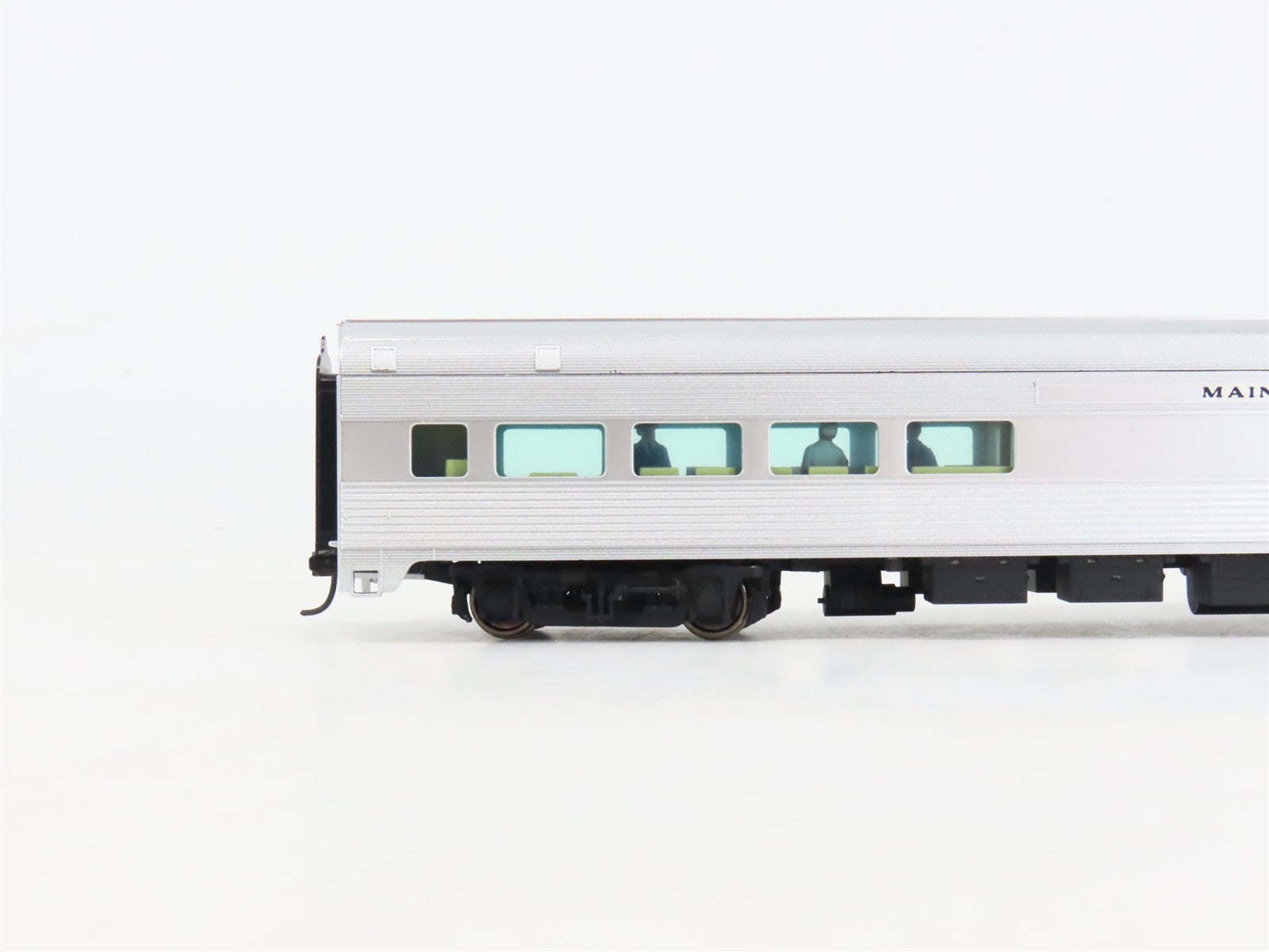 HO Walthers 910-30050 MEC Maine Central Baggage-Lounge Passenger Car #247 CUSTOM