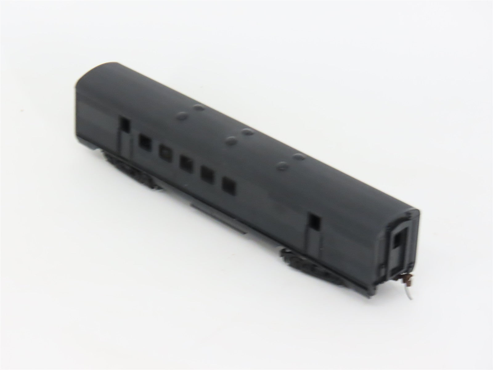 HO Scale Athearn 1800 Undecorated RPO Passenger Car