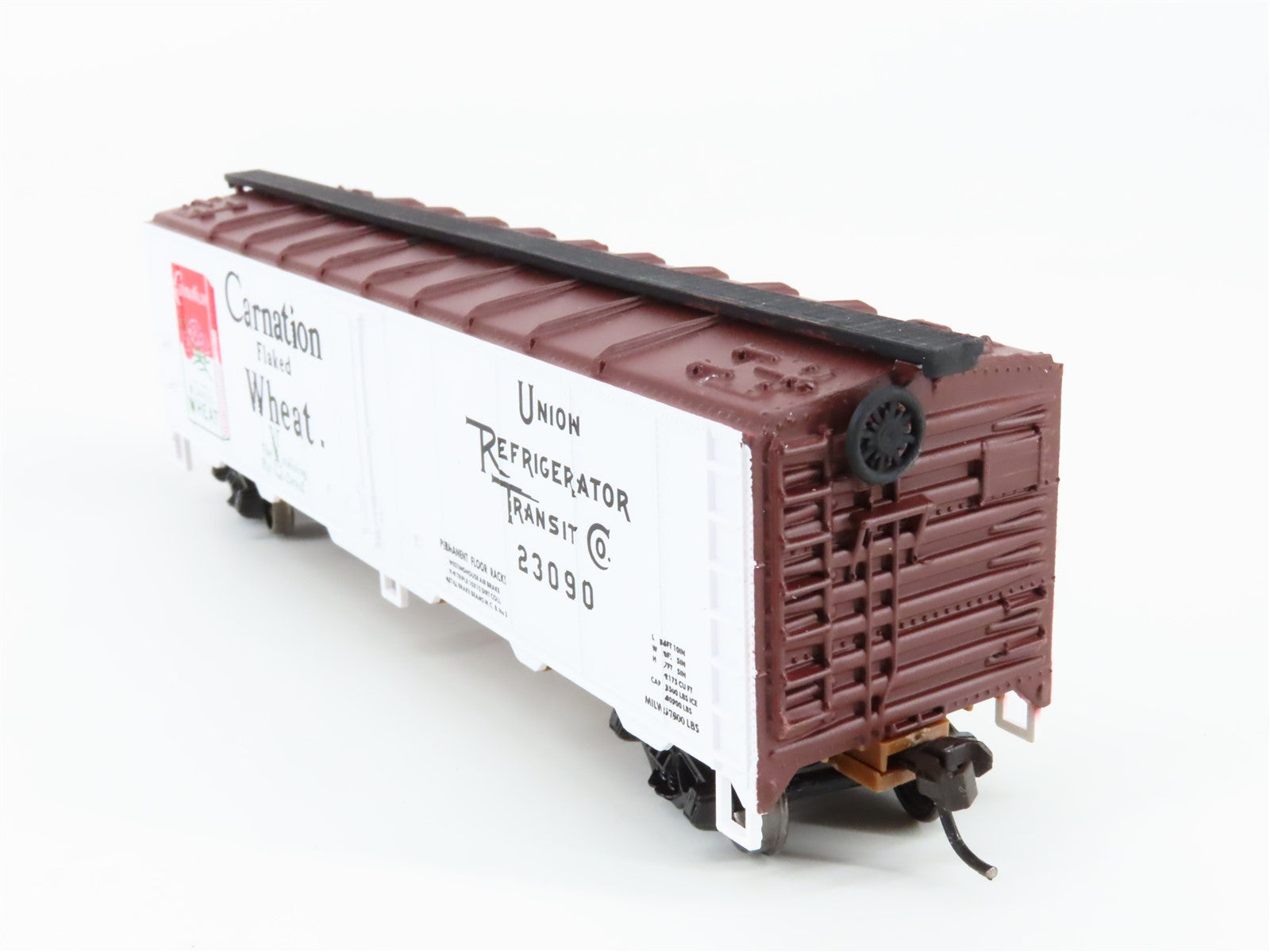 HO Scale Walthers Trainline URTC Carnation Flaked Wheat Reefer #23090