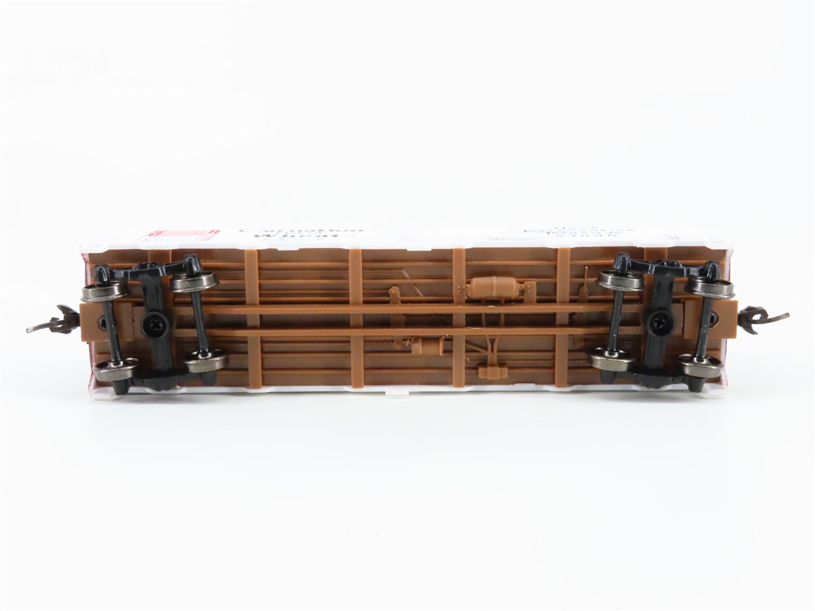 HO Scale Walthers Trainline URTC Carnation Flaked Wheat Reefer #23090