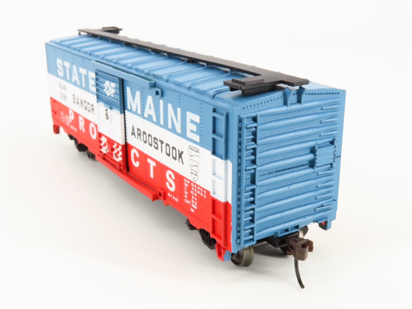 HO Scale Bachmann Silver Series 17038 BAR State Of Maine 40' Box Car #5226
