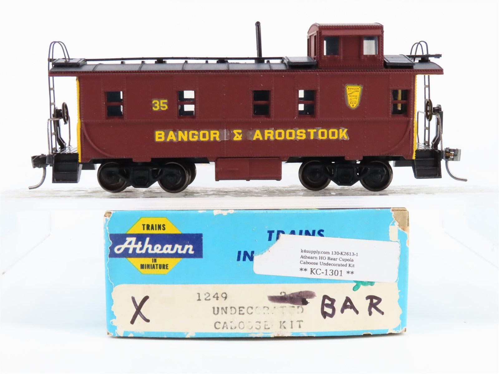 HO Scale Athearn 1249 BAR Bangor & Aroostook Caboose #35 - CUSTOM