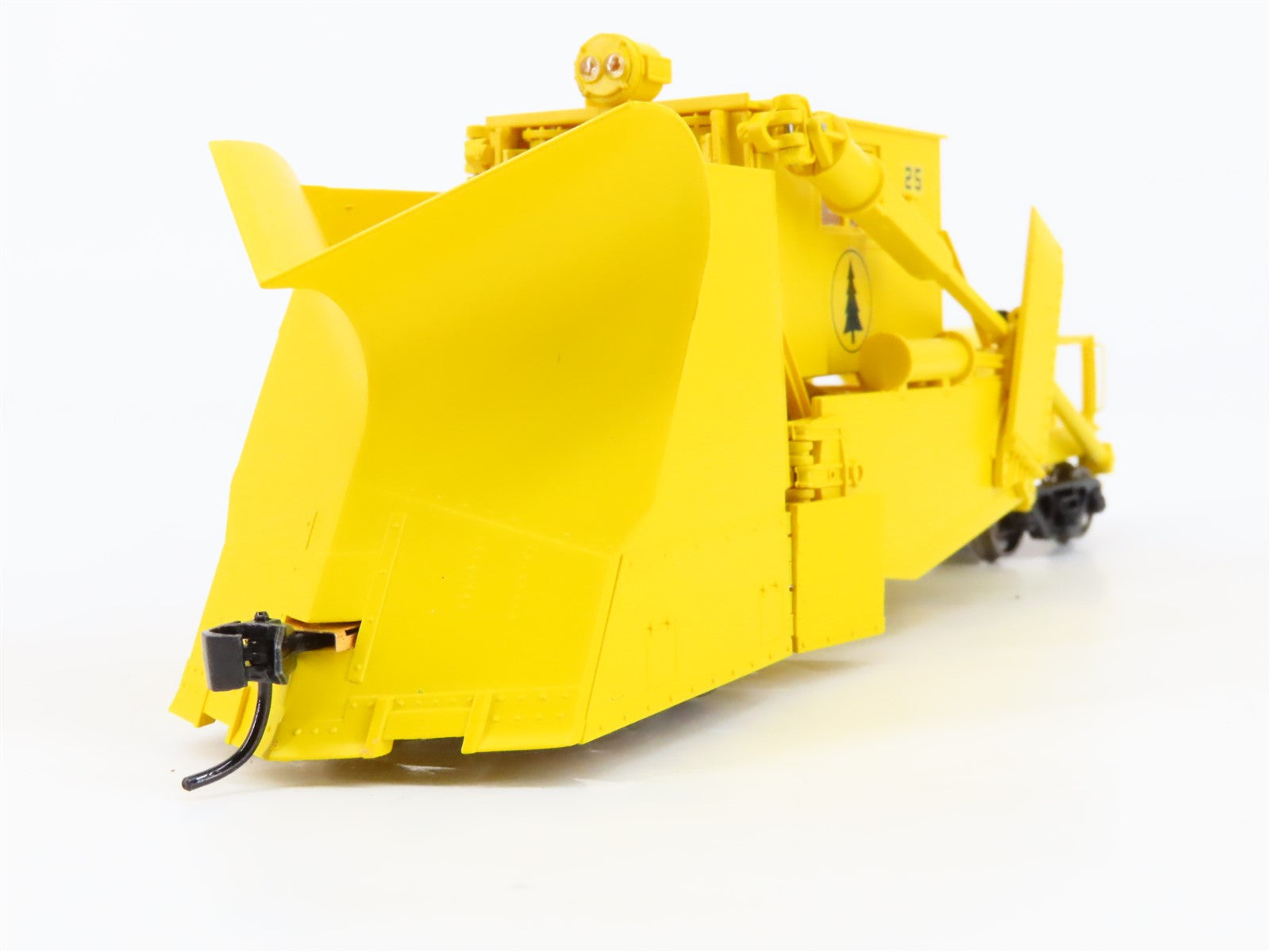 HO Scale Walthers Proto 920-110108 Unlettered, Painted (Yellow) Jordan Spreader