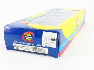HO Scale Athearn 92368 NH New Haven 50' Flat Car #17211 w/ Two 25' Van Trailers