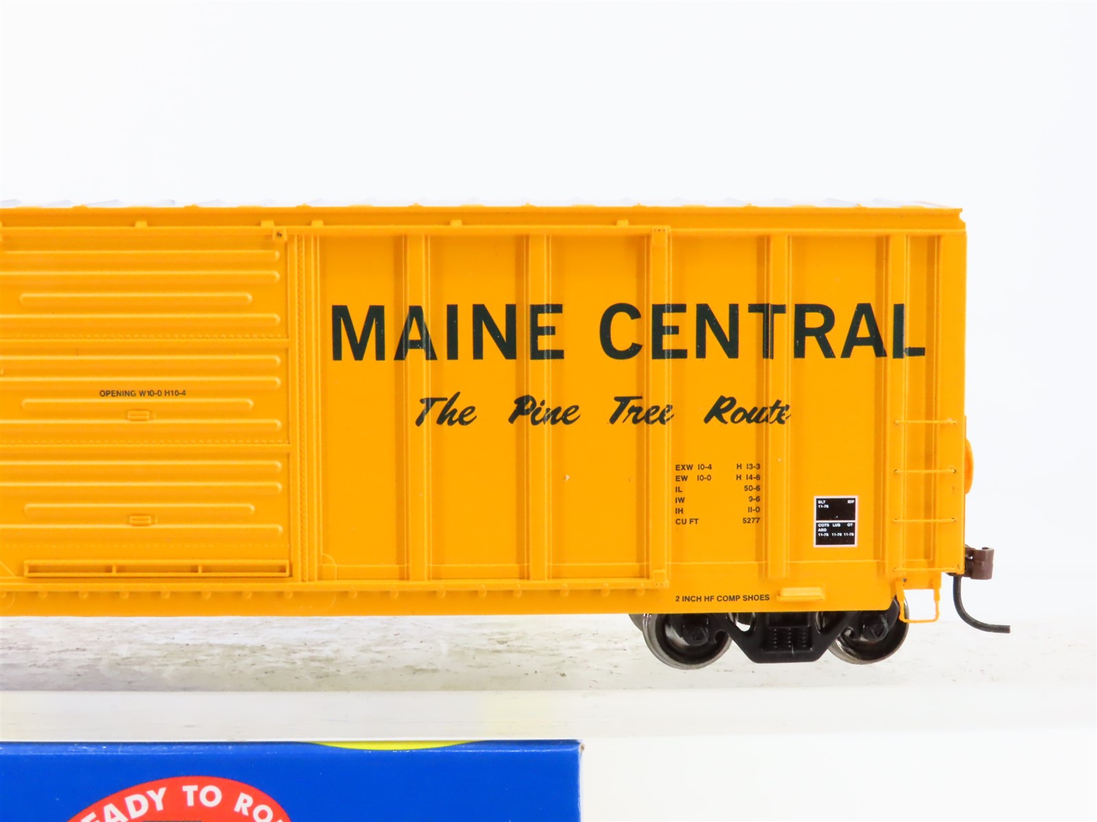 HO Scale Athearn 76327 MEC Maine Central Pine Tree Route 50' Box Car #35084