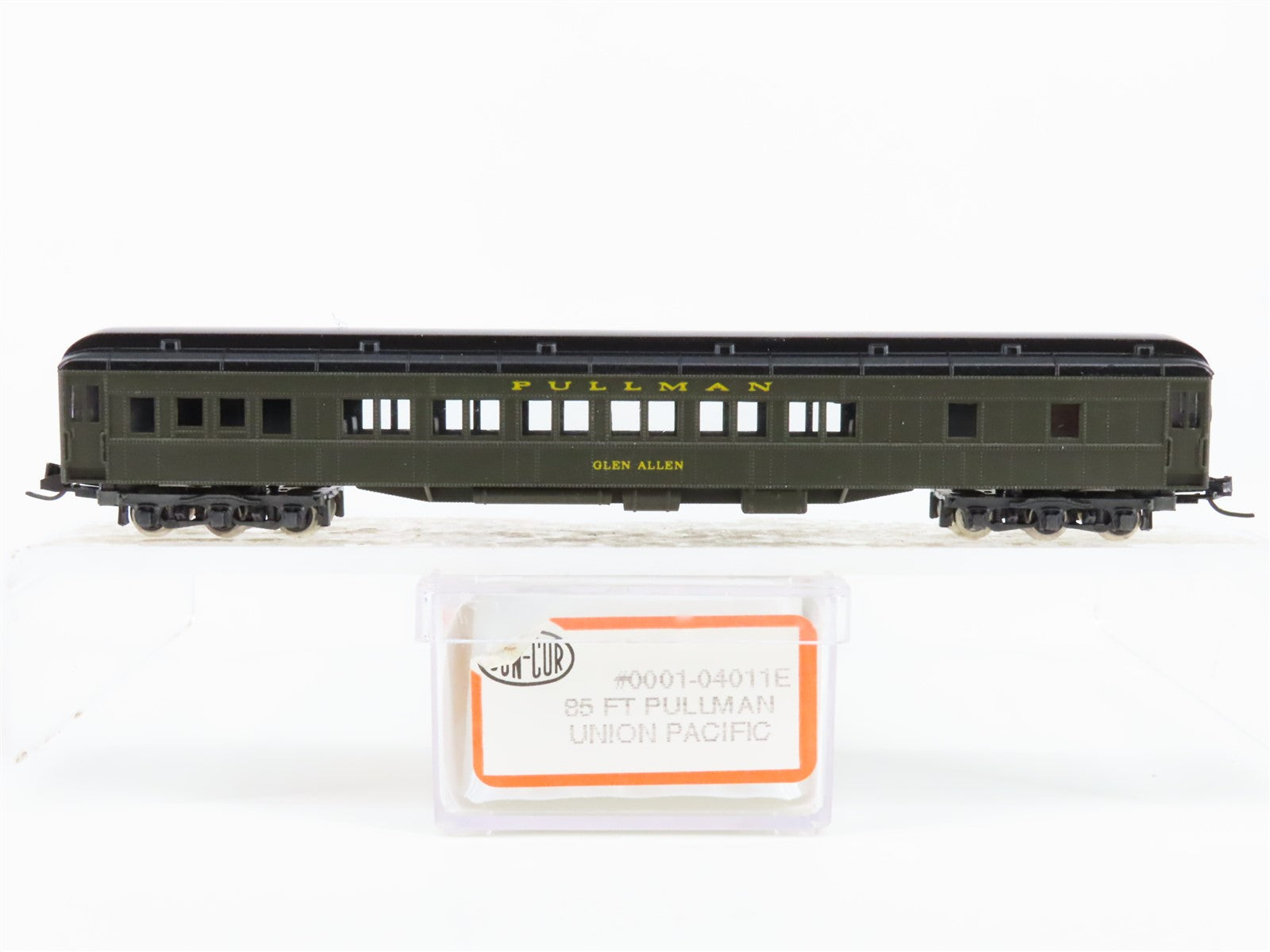 N Scale Con-Cor 0001-04011E UP Union Pacific 85' Pullman Passenger 