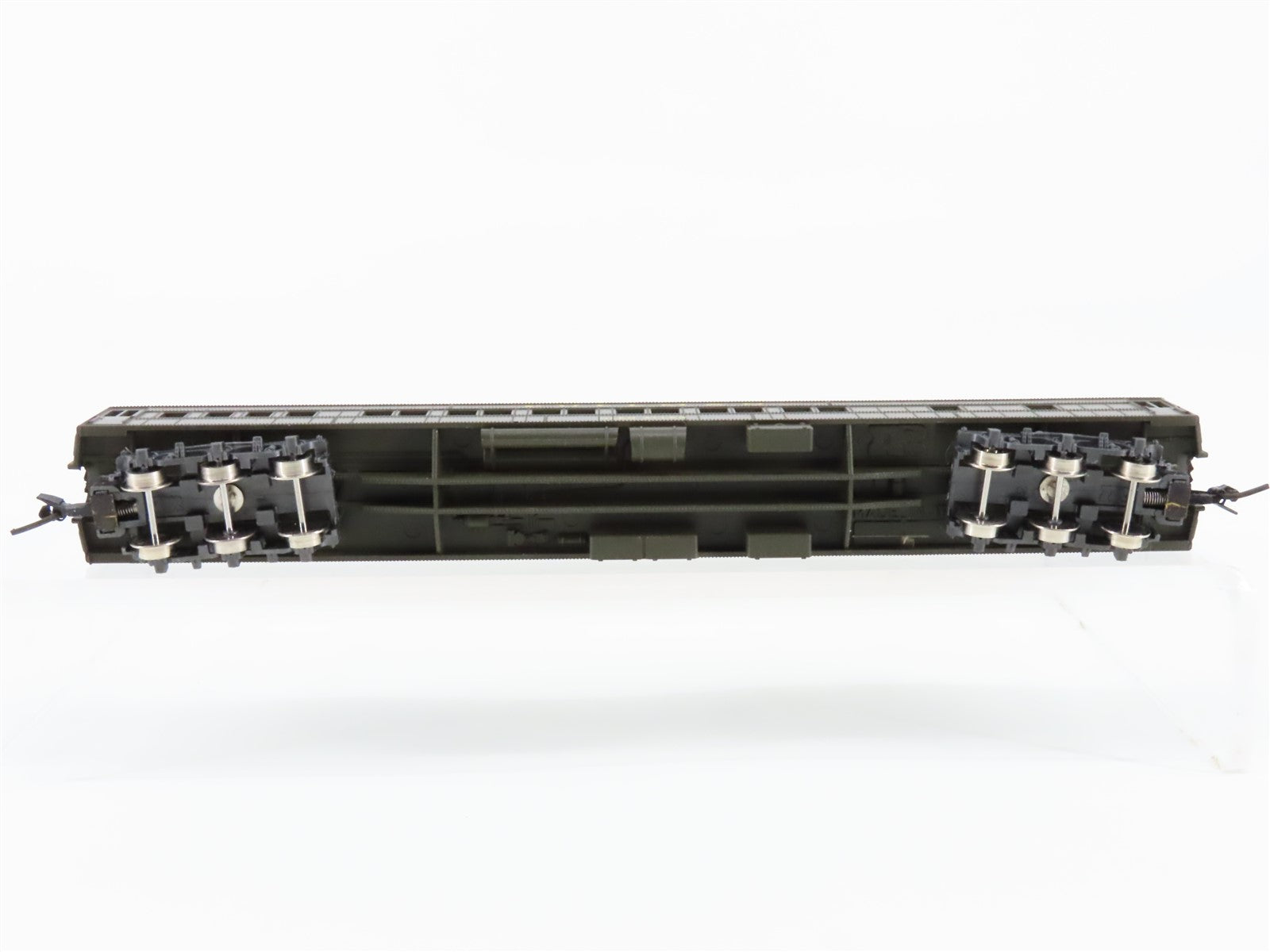 N Scale Con-Cor 0001-04011E UP Union Pacific 85' Pullman Passenger 