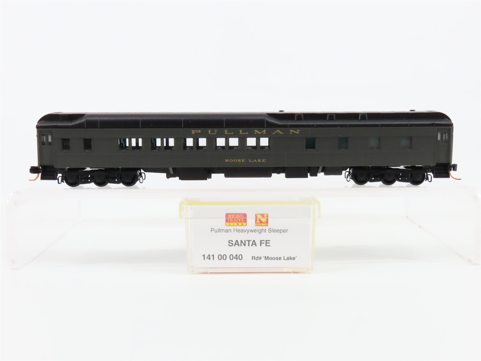 N Scale Micro-Trains MTL 14100040 ATSF Santa Fe Sleeper Passenger 
