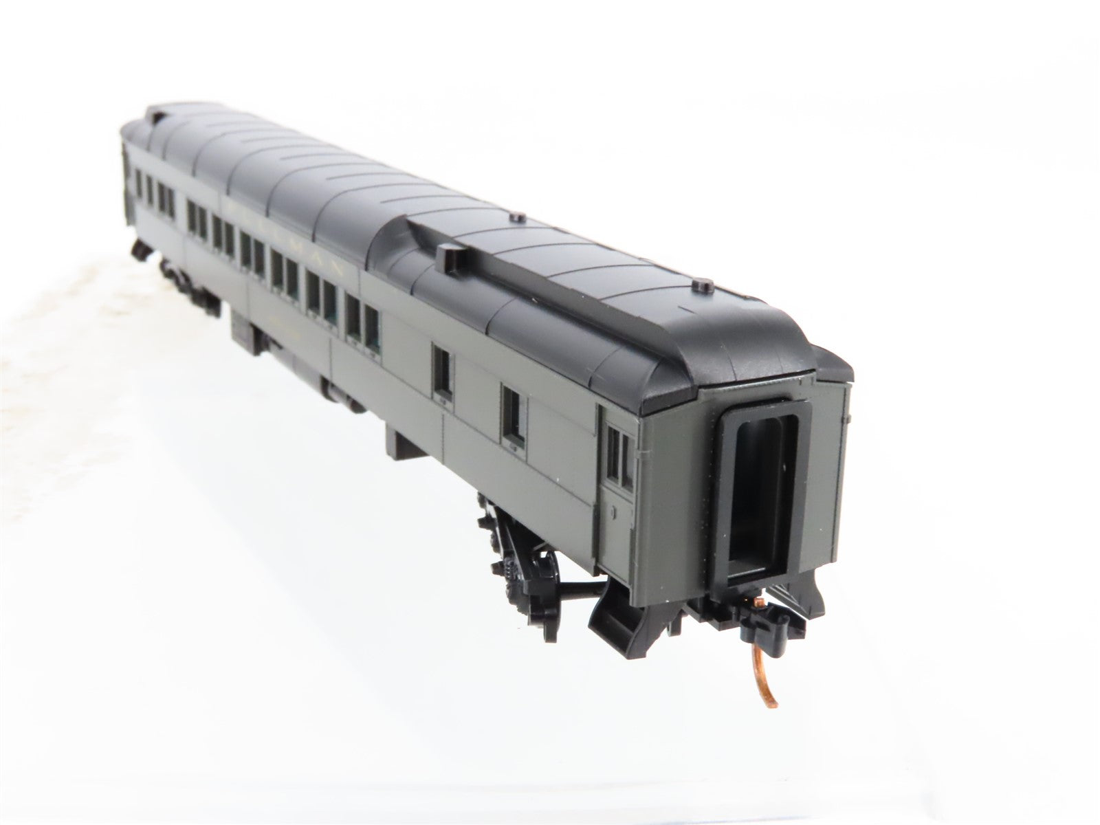 N Micro-Trains MTL 14200040 ATSF Santa Fe 83' 12-1 Sleeper Passenger 