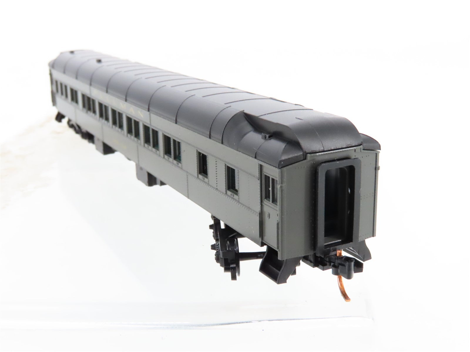 N Micro-Trains MTL 14200040 ATSF Santa Fe 83' 12-1 Sleeper Passenger 