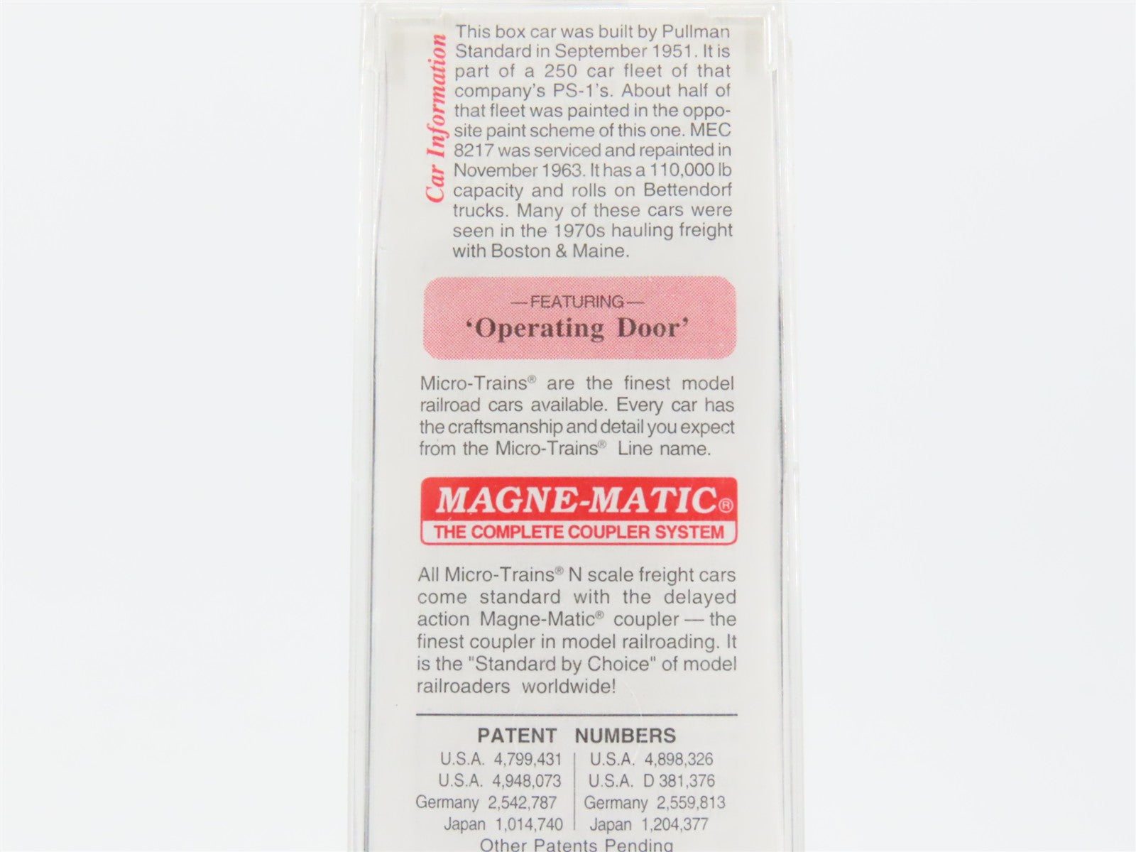 N Scale Micro-Trains 20220 MEC Maine Central 40' Box Car 8217 RTR