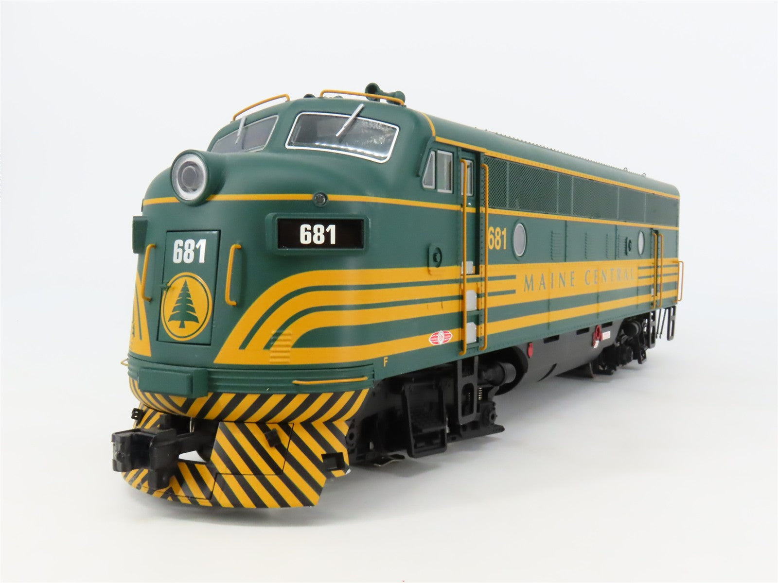 G Scale USA Trains R22369 MEC Maine Central F3-A Diesel Locomotive #681