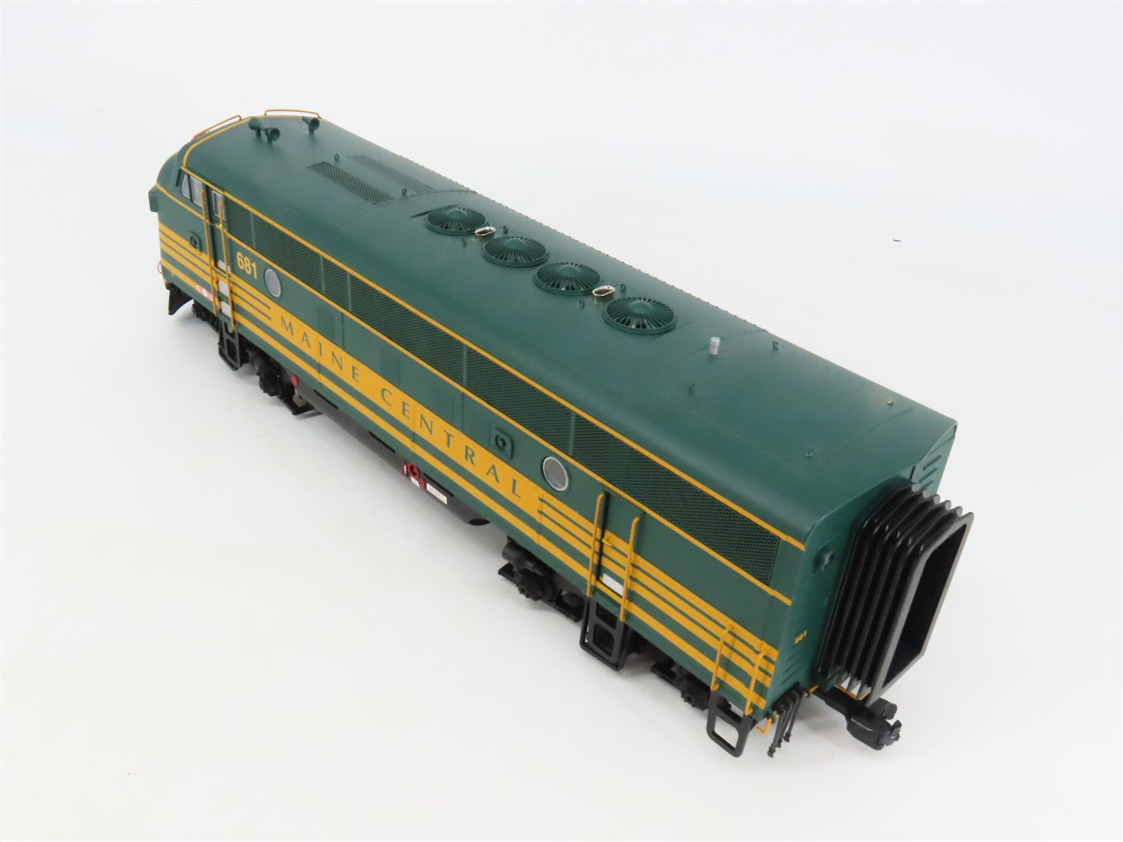 G Scale USA Trains R22369 MEC Maine Central F3-A Diesel Locomotive #681