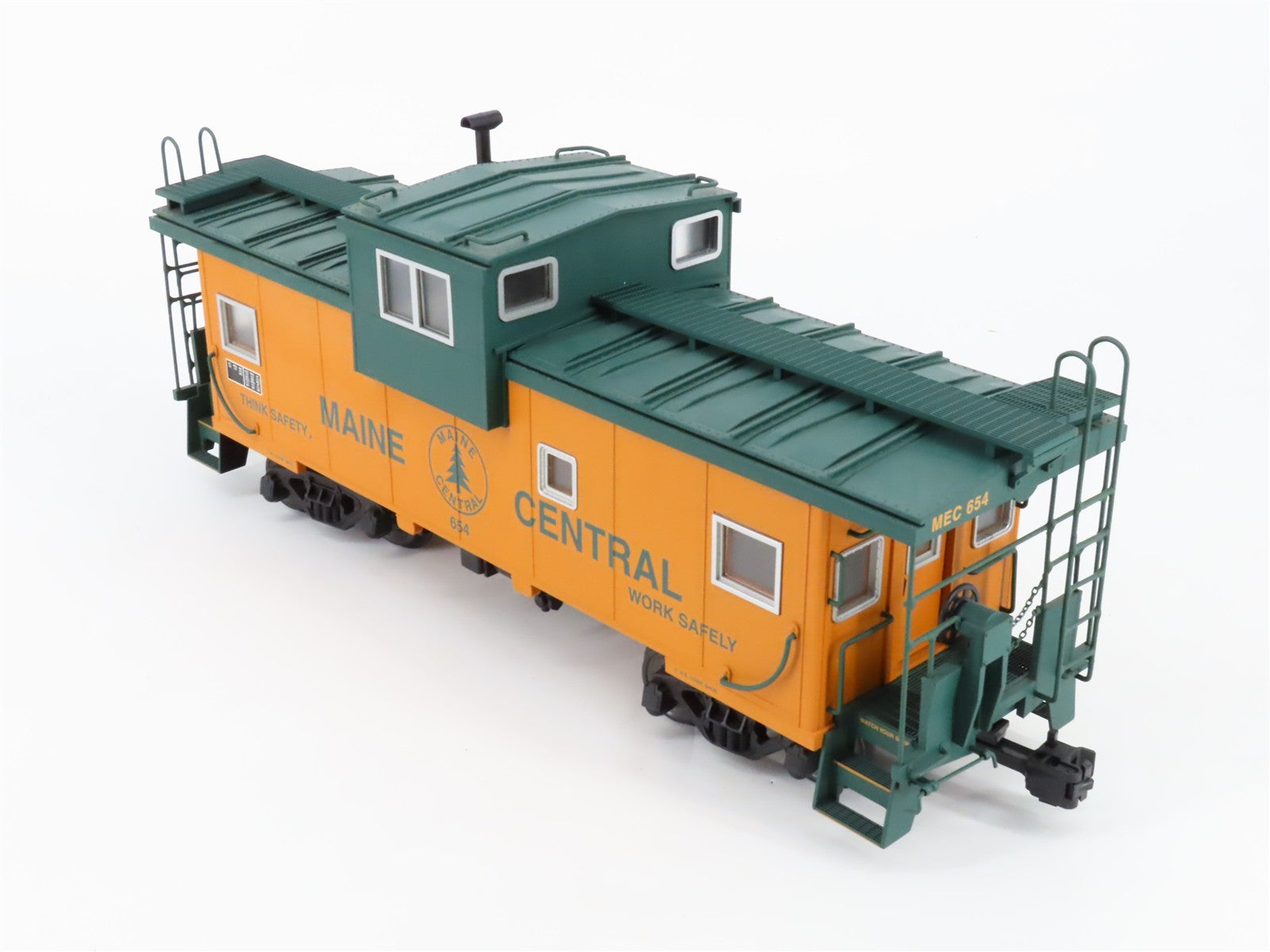 G Scale USA Trains MEC Maine Central Extended Vision Caboose Lighted 654 RTR