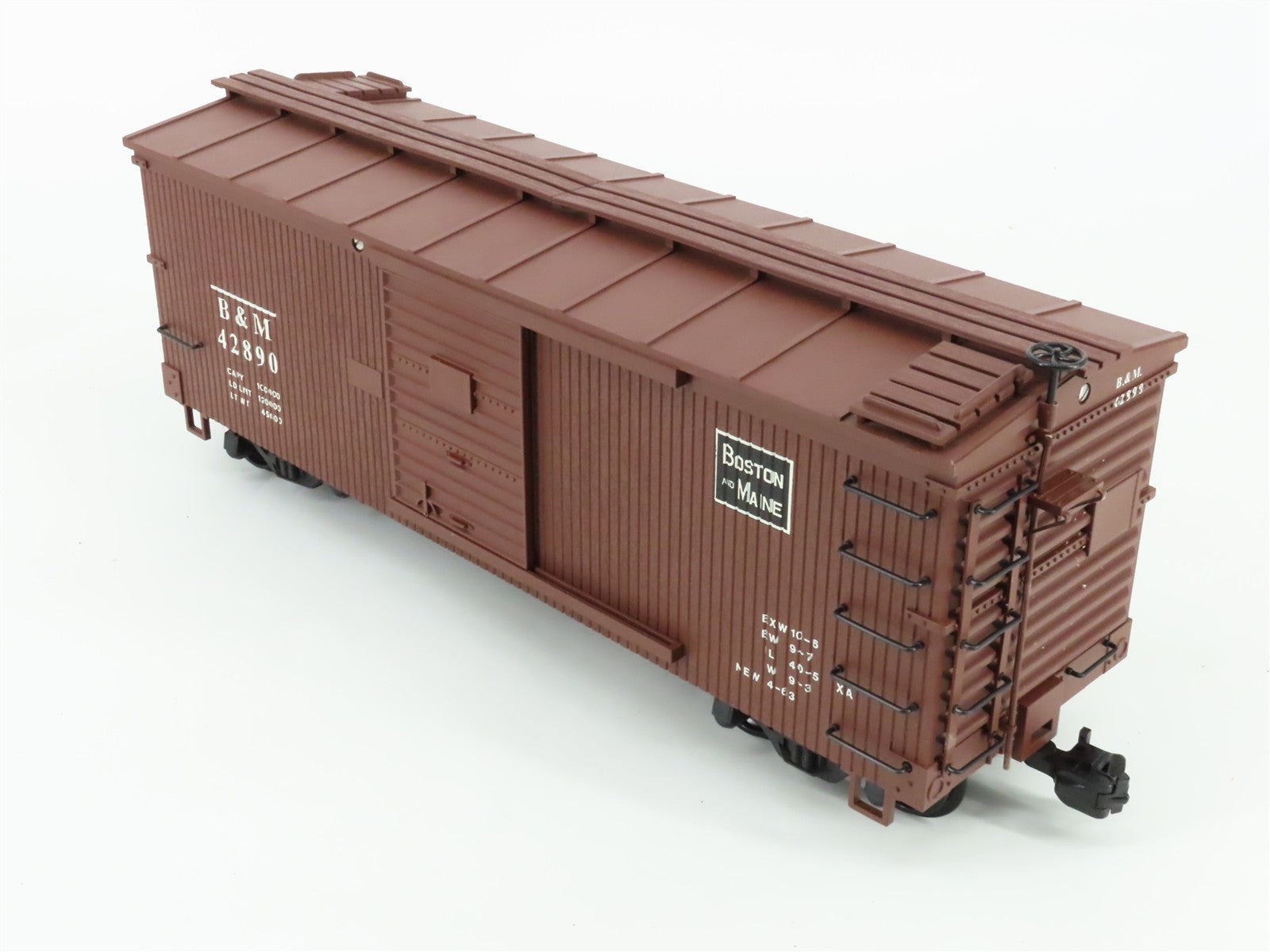 RO Trains 1962 B&M Boston & Maine 40' Box Car 42890 RTR