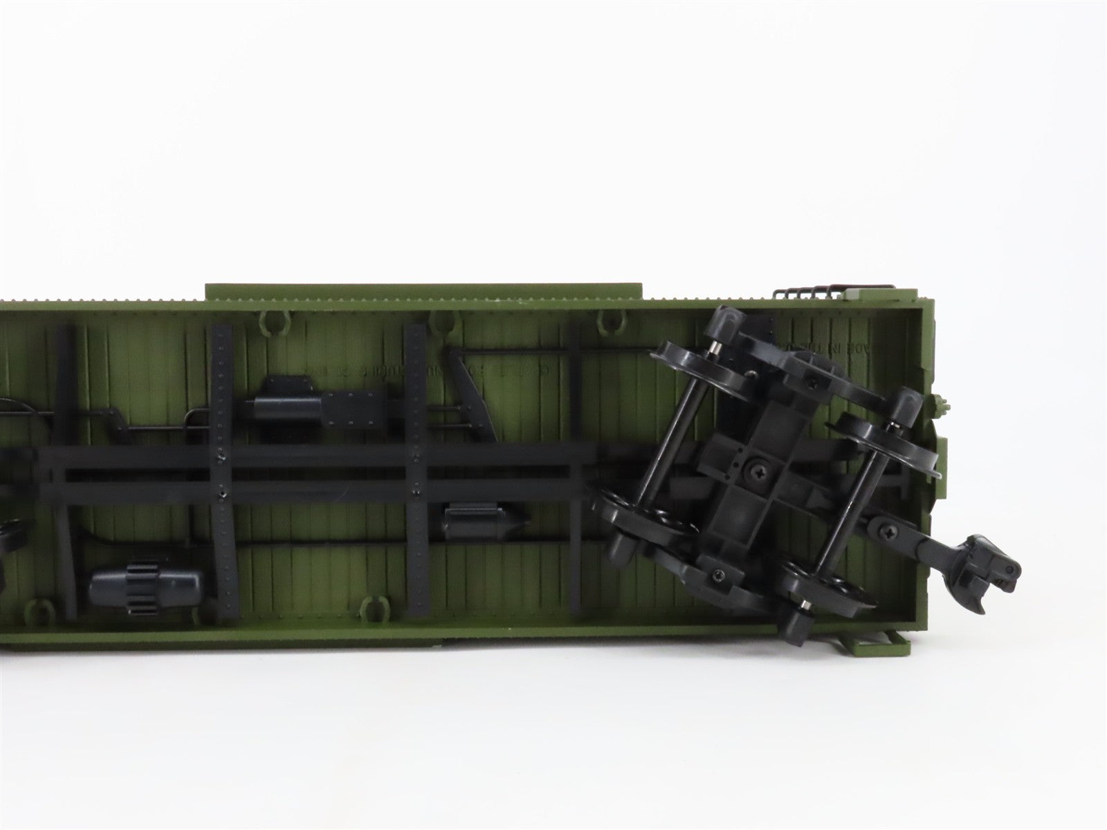 G Scale USA Trains R19067 CV Central Vermont Box Car 548 RTR