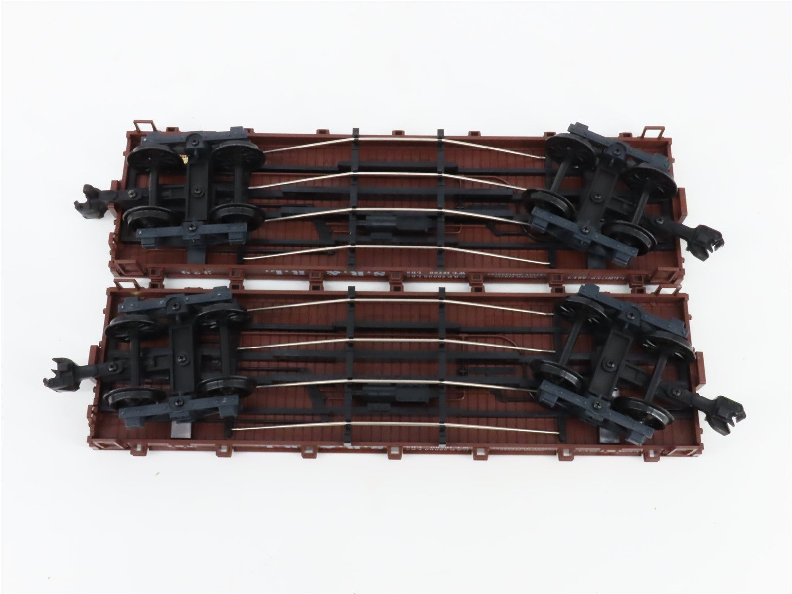 G Scale LGB 41600 Sandy River & Rangeley Lakes 28' Flat Car 2-Pack 323, 329 RTR