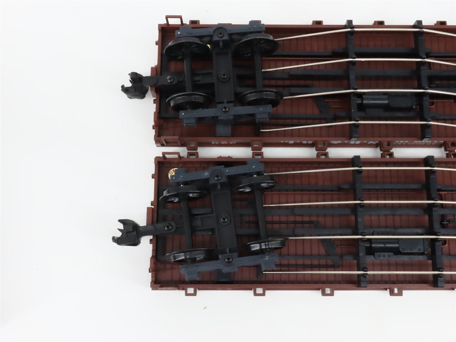 G Scale LGB 41600 Sandy River & Rangeley Lakes 28' Flat Car 2-Pack 323, 329 RTR
