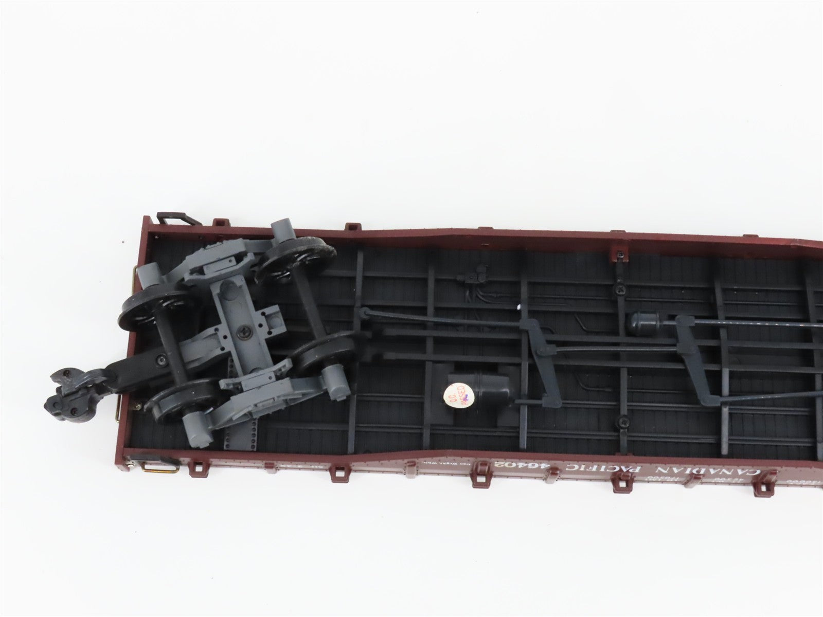 G Scale Aristo-Craft REA-46402 Canadian Pacific 40' Bulkhead Flat Car 46402 RTR