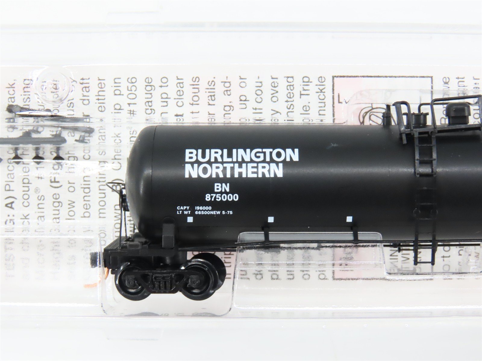 N Scale Micro-Trains 110040 Burlington Northern 56' General Service Tank Car RTR