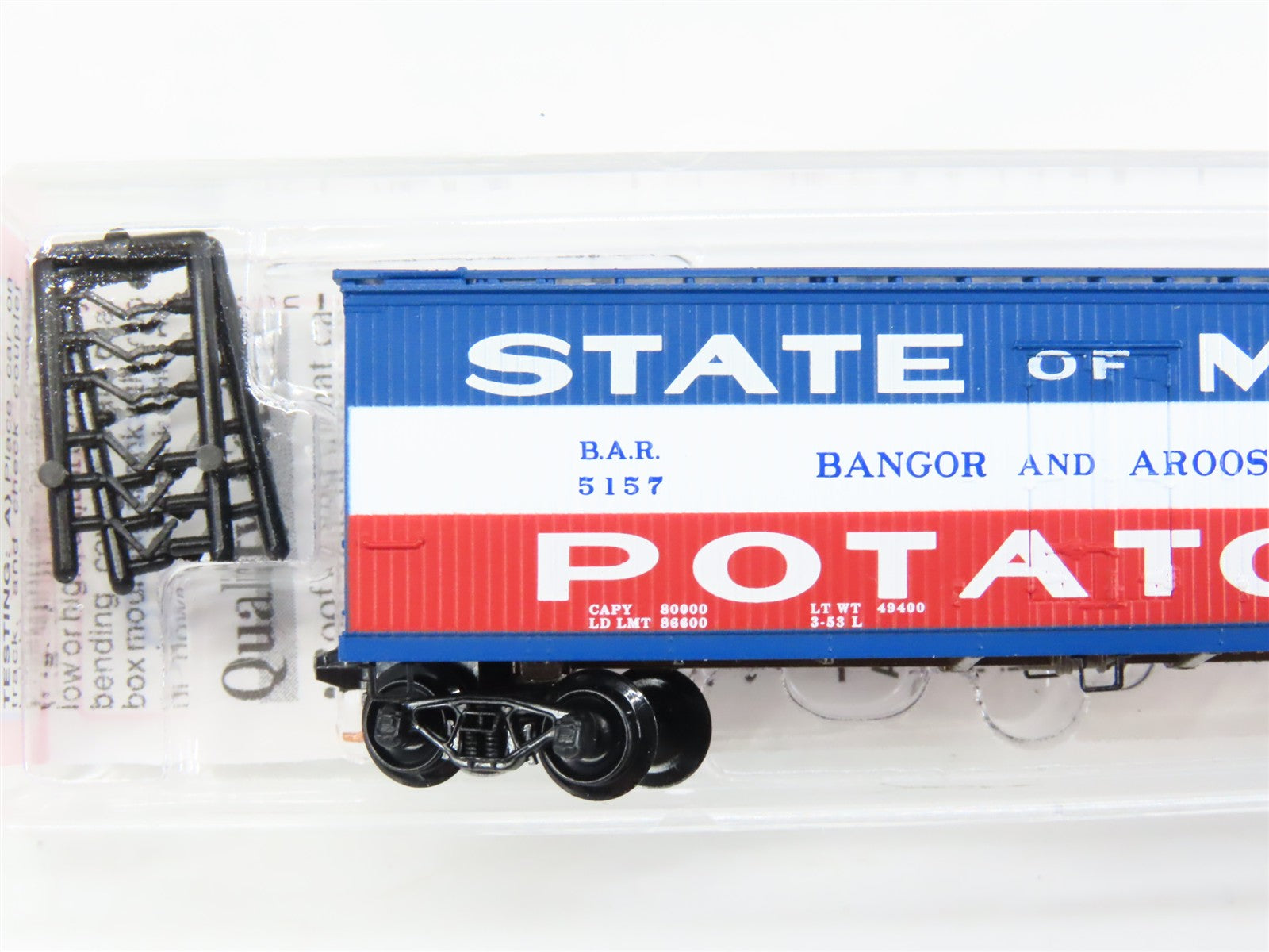 N Scale Micro-Trains MTL B.A.R.5157 BAR Bangor & Aroostook 40' Reefer 5157 RTR