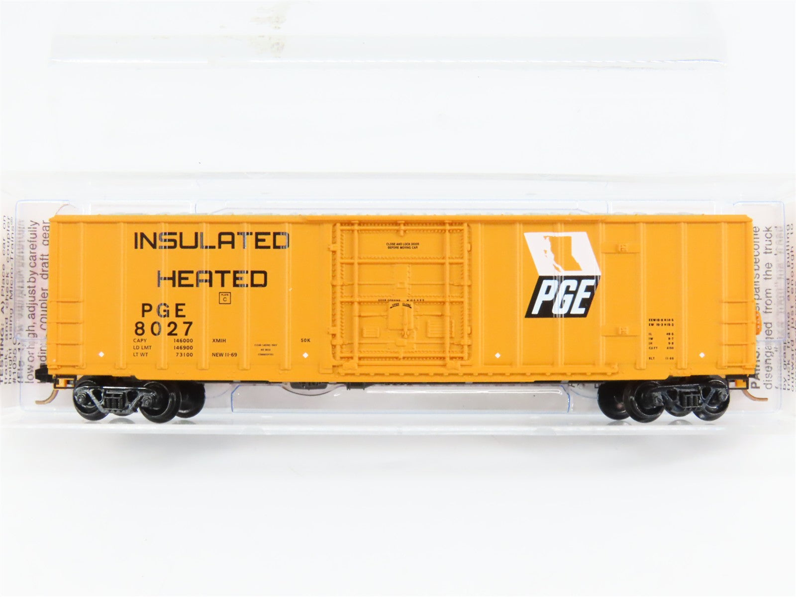 N Scale Micro-Trains MTL 25290 PGE Pacific Great Eastern 50' Box Car 8027 RTR
