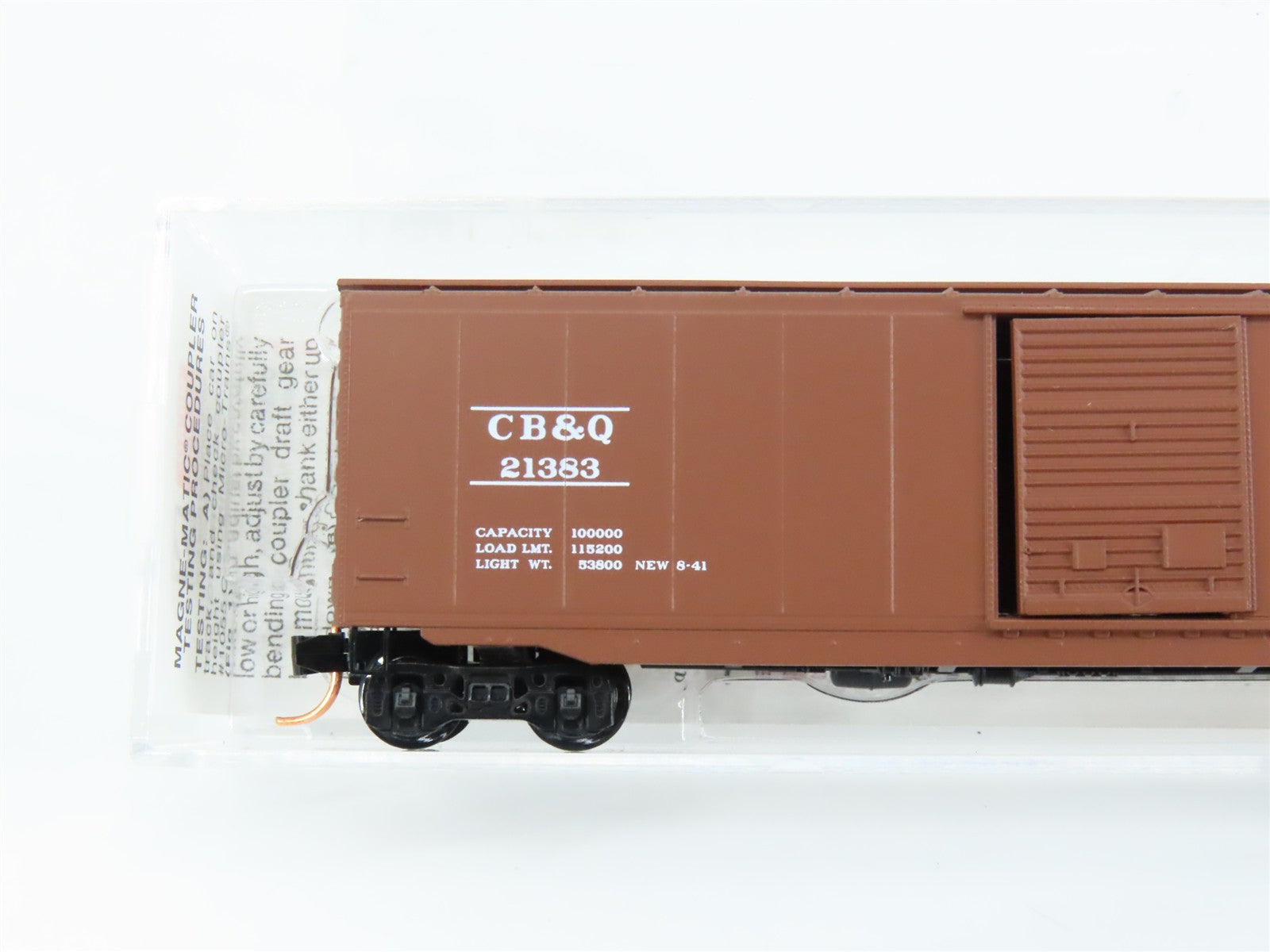 N Scale Micro-Trains MTL 31320 CB&Q Chicago, Burlington & Quincy 50' Box Car RTR