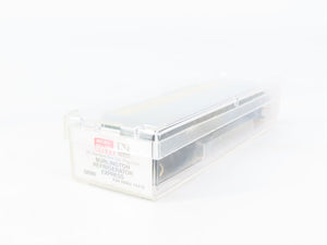 N Scale Micro-Trains MTL 32090 Burlington Refrigerator Express 50' Box Car RTR