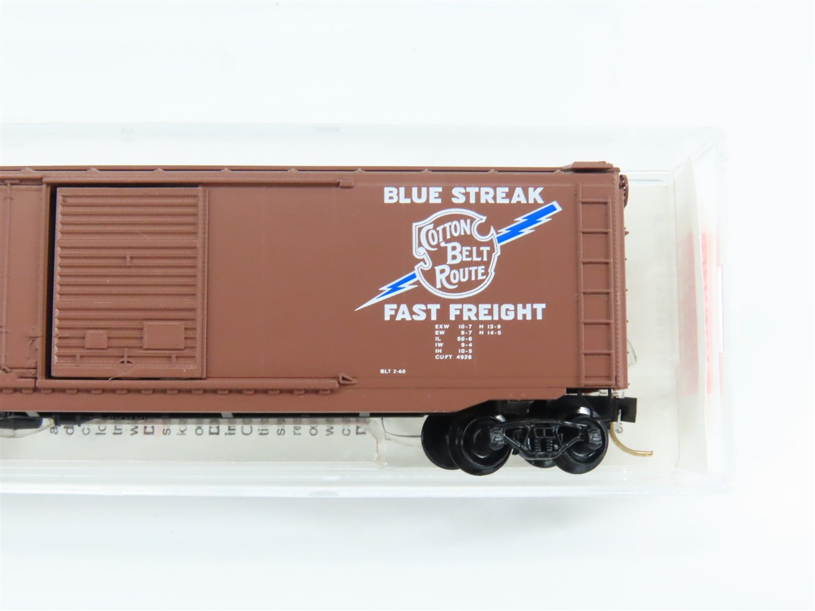 N Scale Micro-Trains MTL 33060 Cotton Belt 50' Plug & Sliding Door Box Car RTR