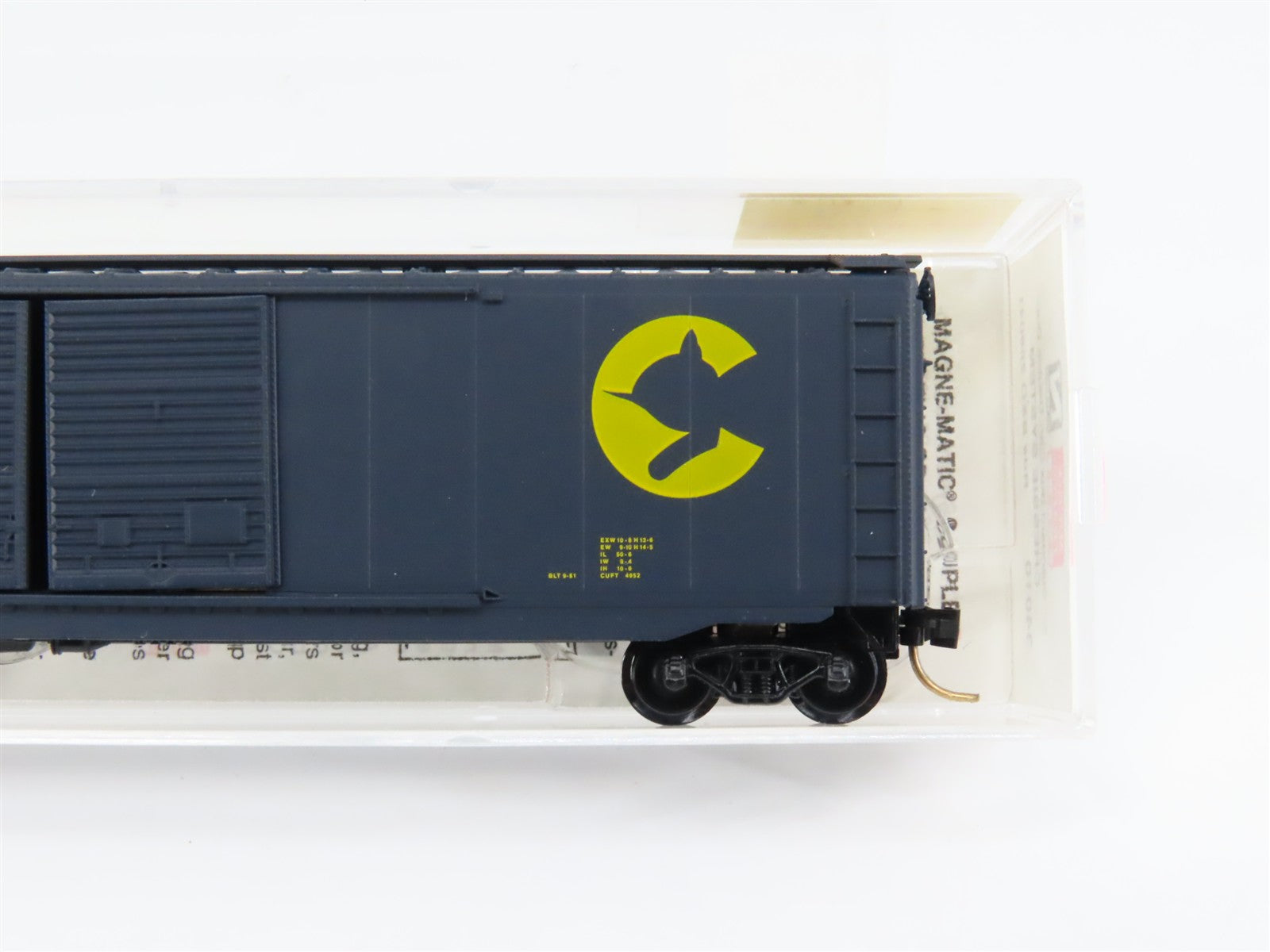 N Scale Micro-Trains MTL 34010 B&O Chessie System 50' Box Car 288041 RTR