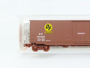 N Scale Micro-Trains MTL 34050 SP Southern Pacific 50' Box Car 670225 RTR