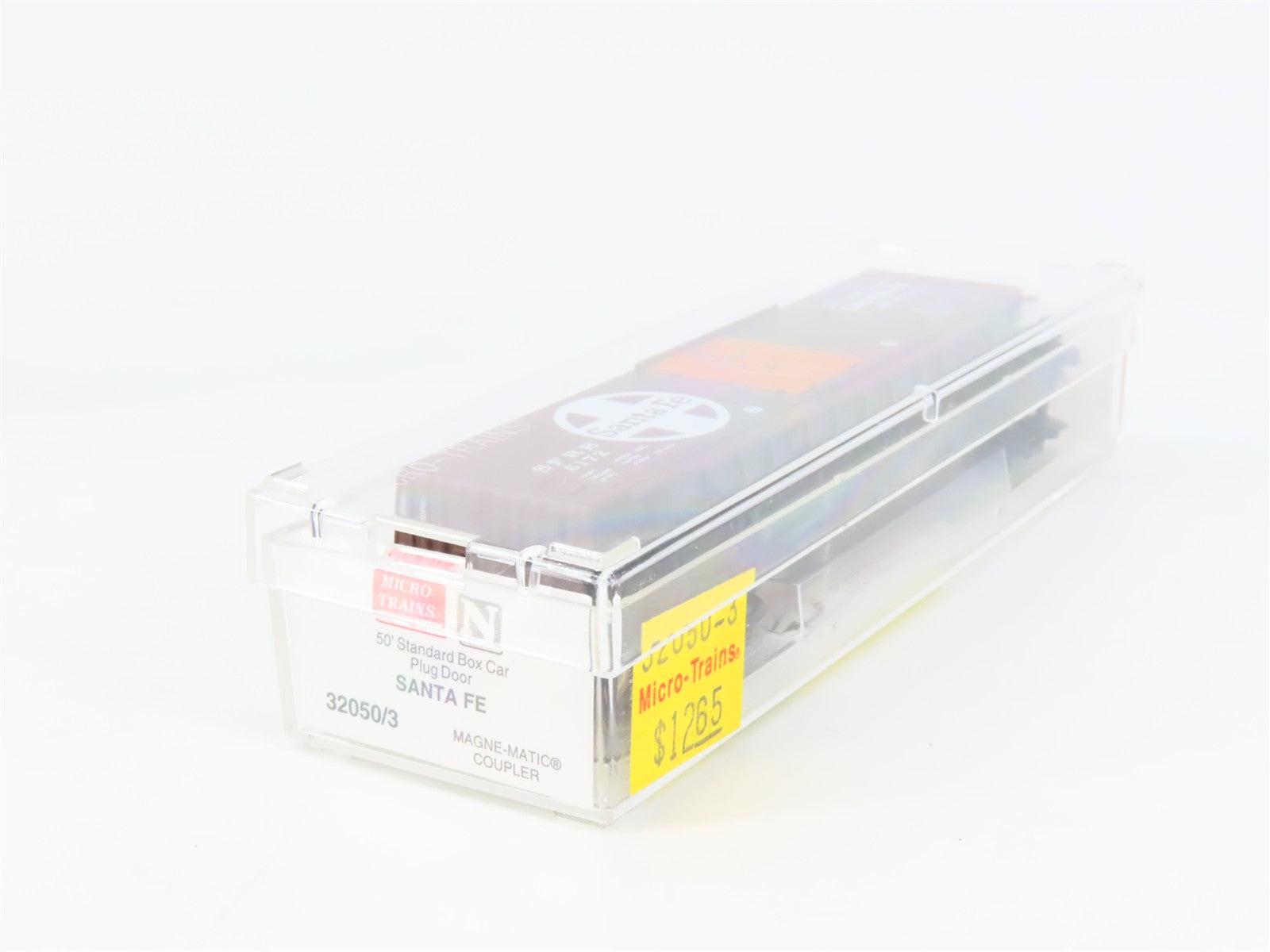 N Scale Micro-Trains MTL 32050/3 SFRB Santa Fe 50' Plug Door Box Car 6172 RTR