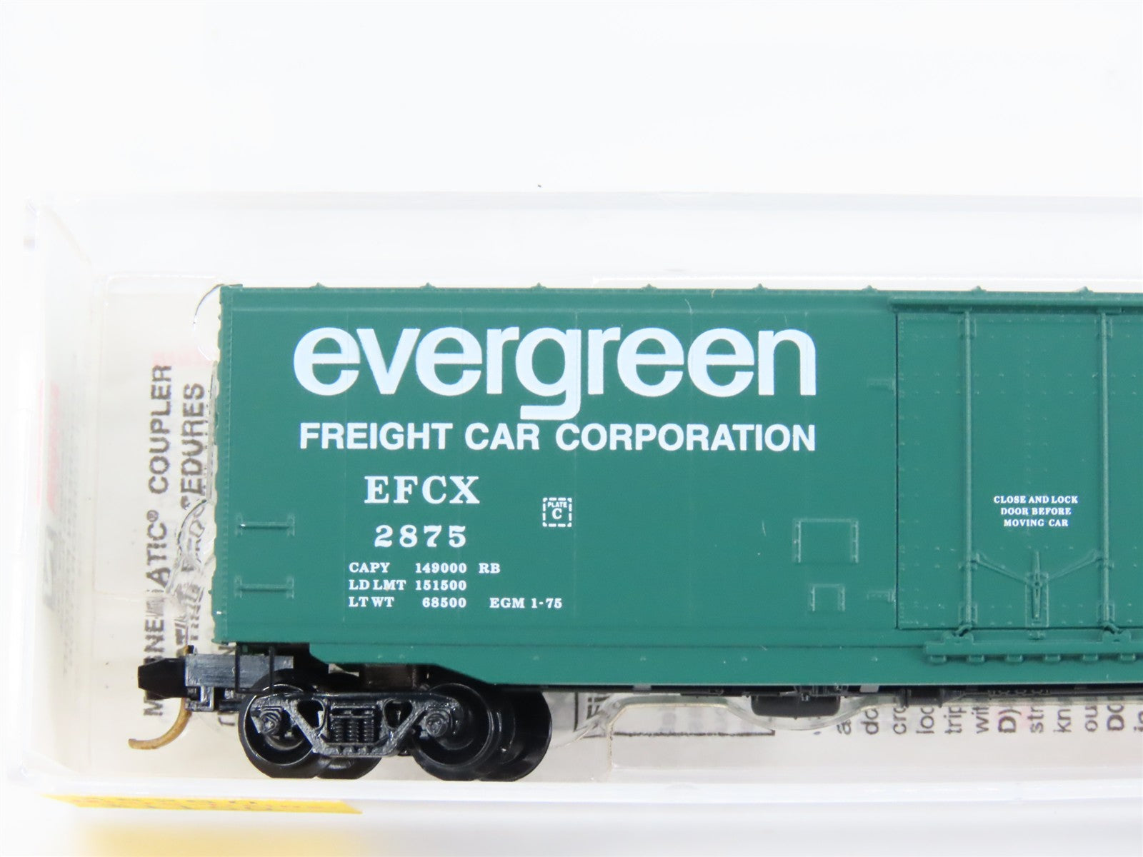 N Scale Micro-Trains MTL 38260 Evergreen Freight Car Corporation 50' Box Car RTR