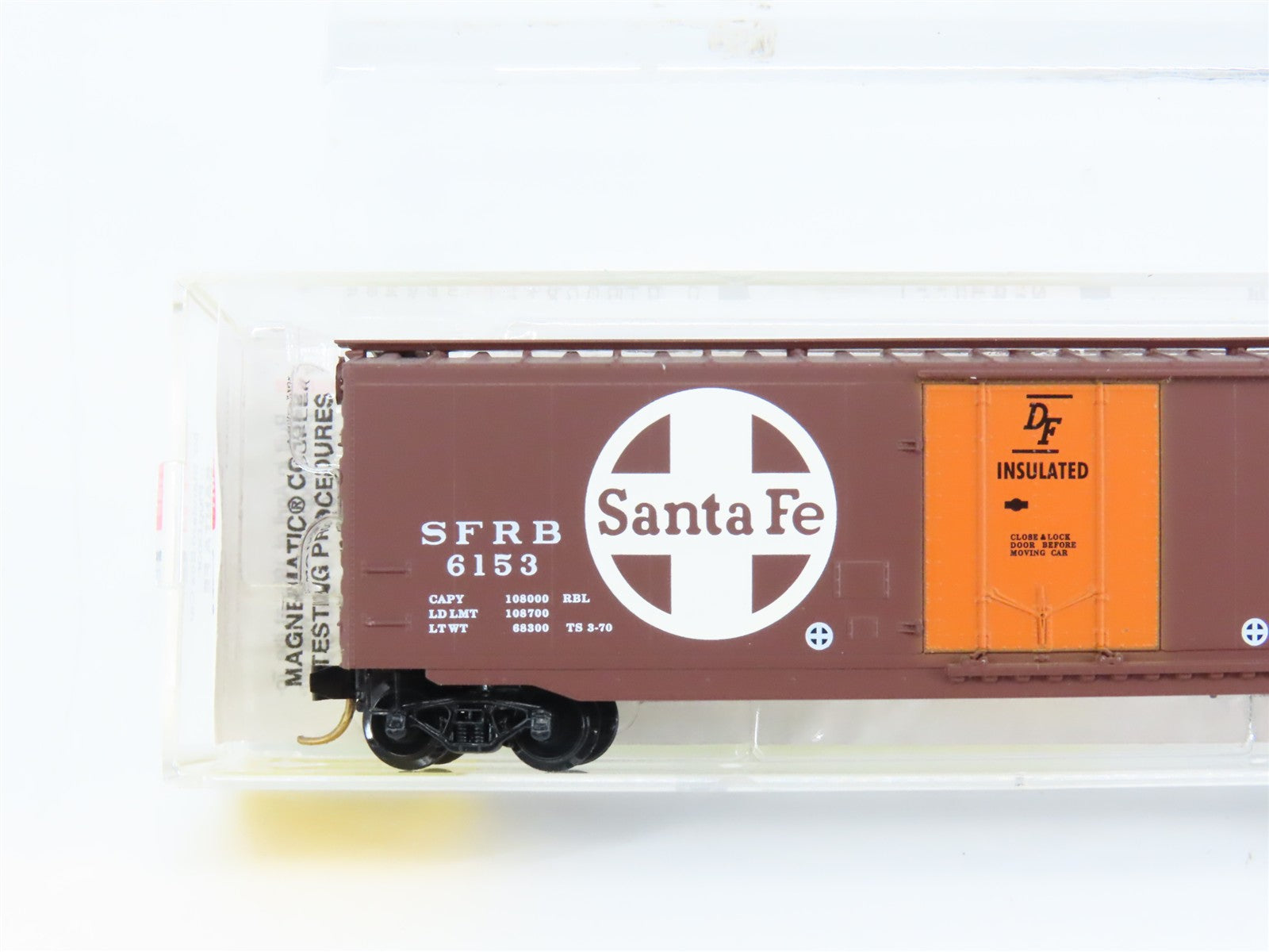N Scale Micro-Trains MTL 32050/1 SFRB Santa Fe 50' Plug Door Box Car 6153 RTR