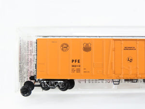 N Scale Micro-Trains MTL 70010 PFE Pacific Fruit Express 51' Reefer 302113 RTR