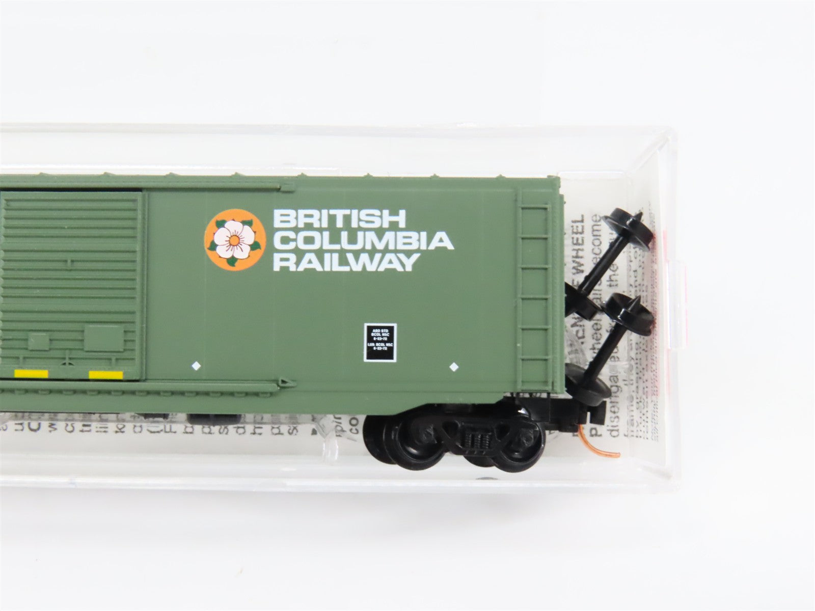 N Scale Micro-Trains MTL 76050 British Columbia Railway 50' Box Car RTR