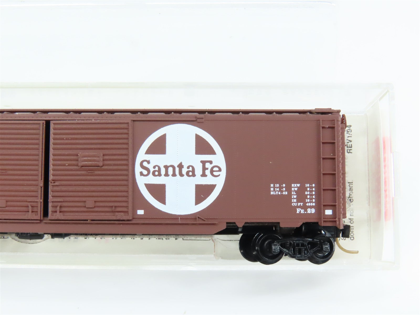 N Scale Micro-Trains MTL 78060 ATSF Santa Fe 50' Auto Box Car 9870 RTR